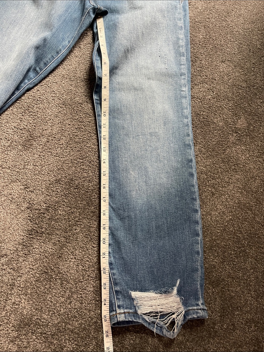Frame Denim Le High Straight. Light Blue Distressed straight leg Jeans 31 - Picture 7 of 8